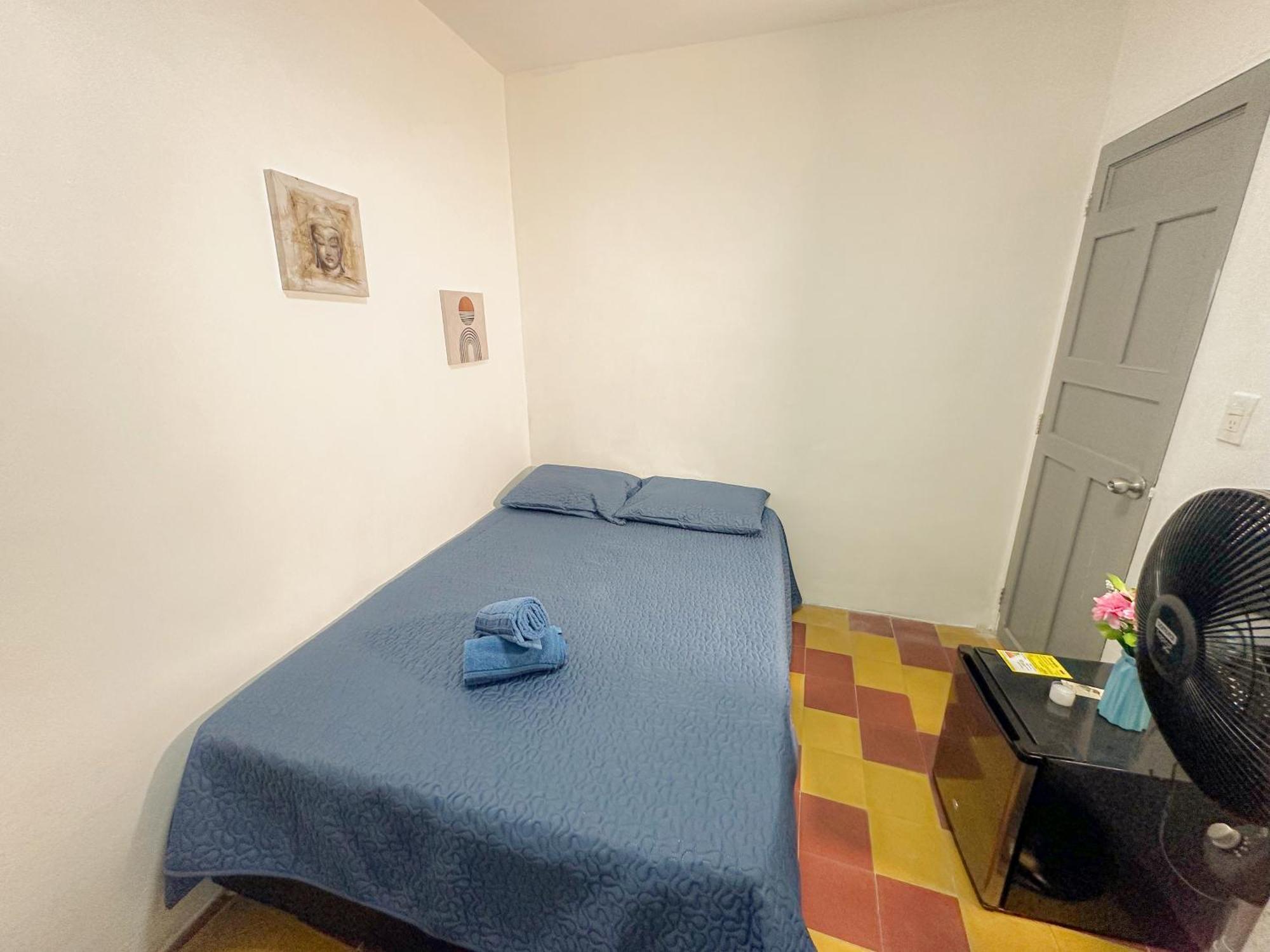 Casa Encanto, Apartamento - Habitaciones, Laureles-America เมเดยิน ภายนอก รูปภาพ