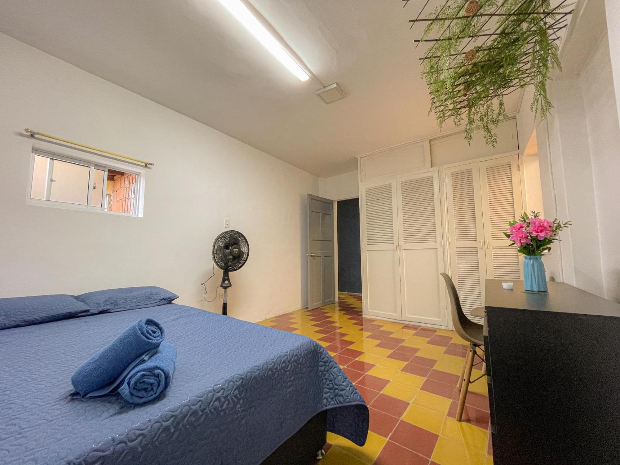Casa Encanto, Apartamento - Habitaciones, Laureles-America เมเดยิน ภายนอก รูปภาพ