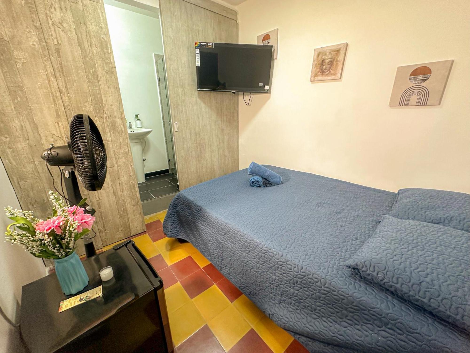 Casa Encanto, Apartamento - Habitaciones, Laureles-America เมเดยิน ภายนอก รูปภาพ