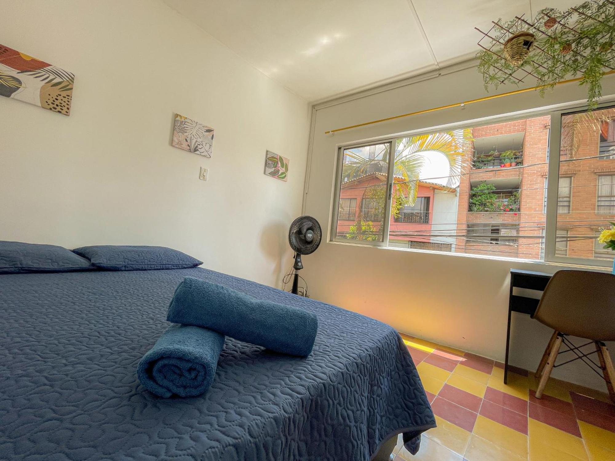Casa Encanto, Apartamento - Habitaciones, Laureles-America เมเดยิน ภายนอก รูปภาพ