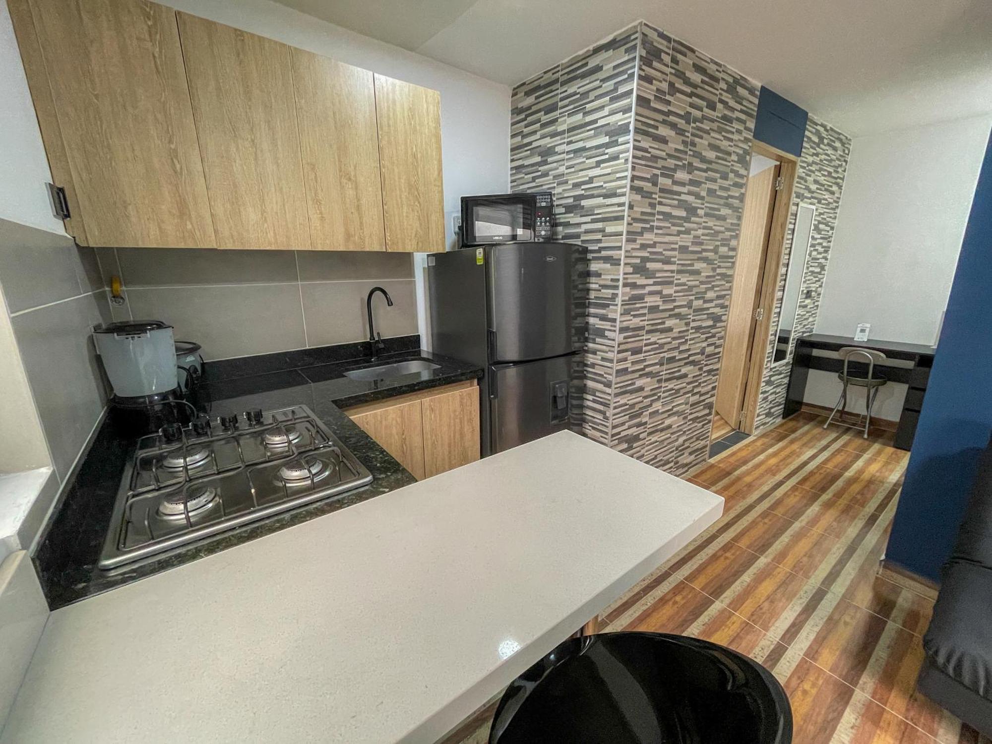 Casa Encanto, Apartamento - Habitaciones, Laureles-America เมเดยิน ภายนอก รูปภาพ