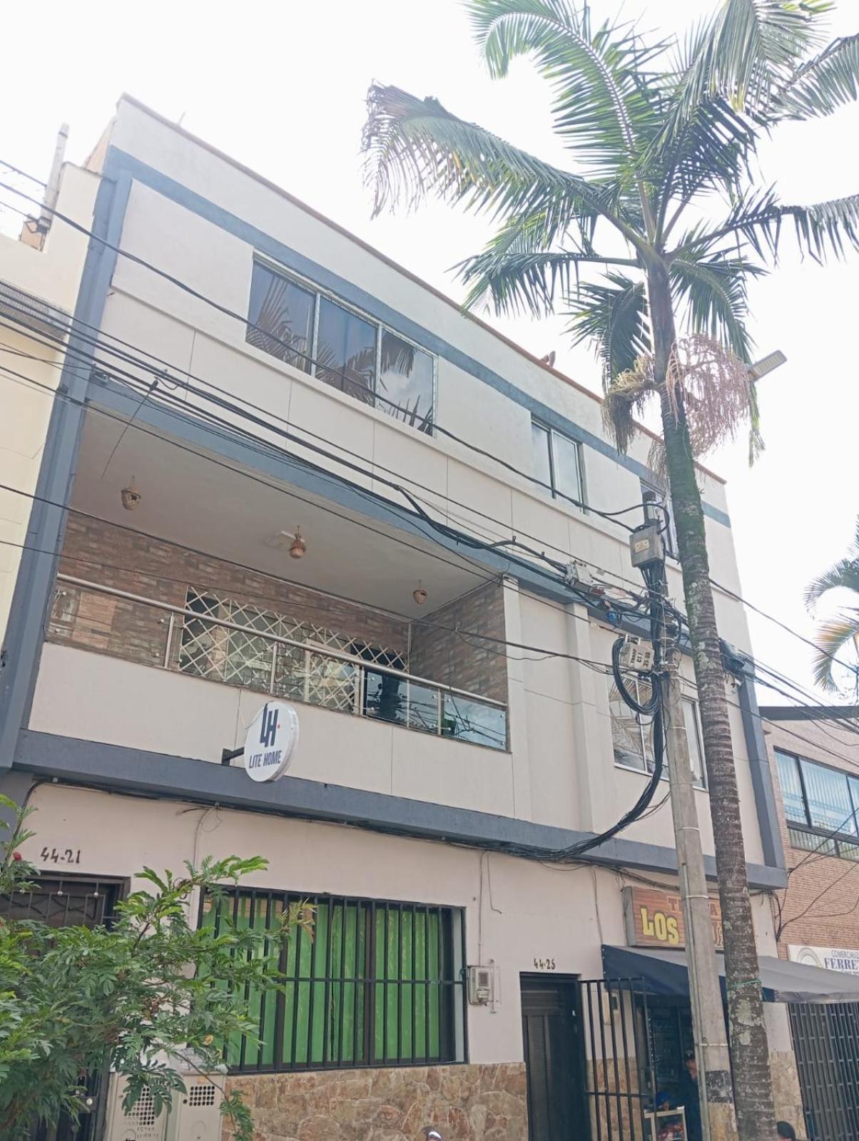 Casa Encanto, Apartamento - Habitaciones, Laureles-America เมเดยิน ภายนอก รูปภาพ